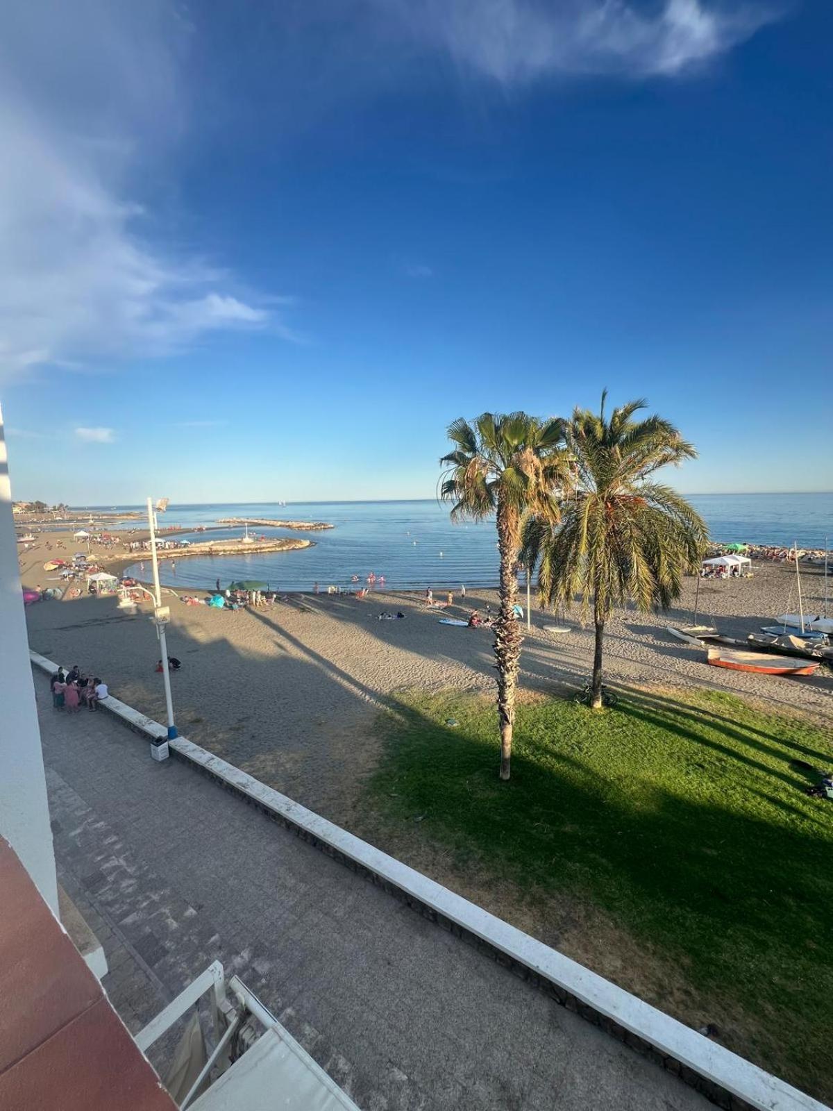 La Buhardilla De Pedregalejo Appartement Málaga Buitenkant foto